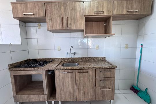 Cozinha de apartamento para alugar com 3 quartos, 80m² em Rio dos Sinos, São Leopoldo