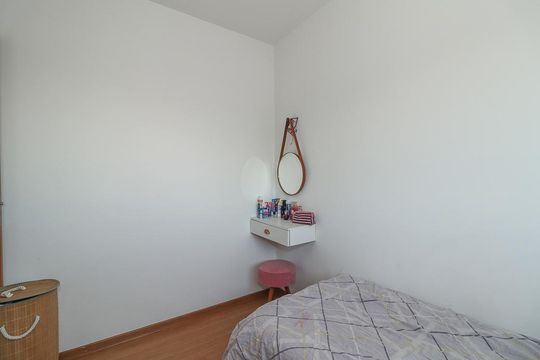 Quarto 2 de apartamento à venda com 2 quartos, 44m² em Rubem Berta, Porto Alegre