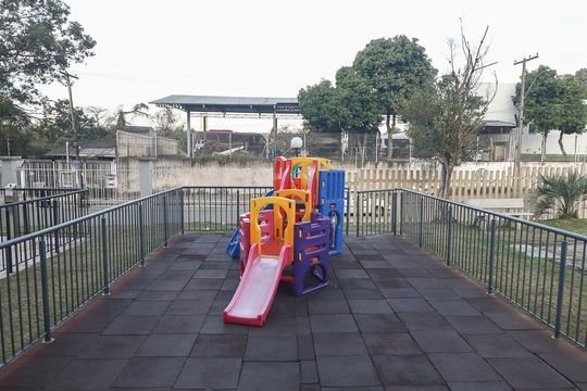Área comum - Playground de apartamento à venda com 2 quartos, 44m² em Rubem Berta, Porto Alegre