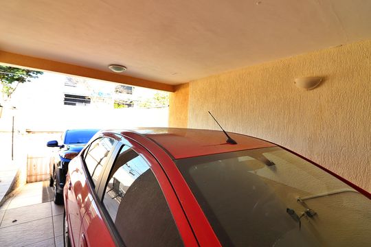 Garagem de casa para alugar com 3 quartos, 370m² em Baeta Neves, São Bernardo do Campo