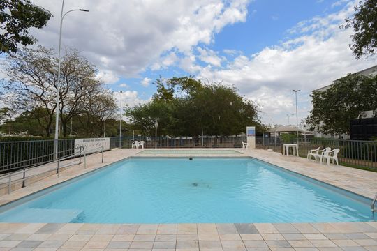 Área comum - Piscina de apartamento para alugar com 2 quartos, 47m² em Jardim Florestan Fernandes, Ribeirão Preto