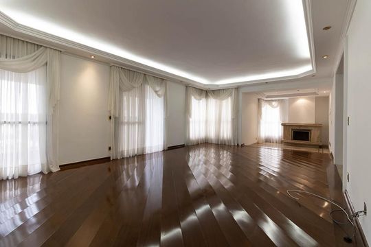 Apartamento à venda com 4 quartos, 300m² em Jardim da Saúde, São Paulo