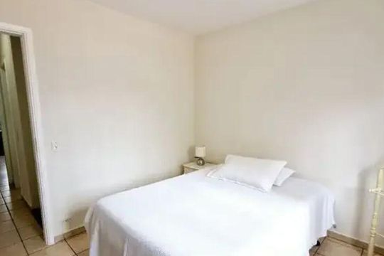Quarto de casa à venda com 2 quartos, 250m² em Itaim Bibi, São Paulo
