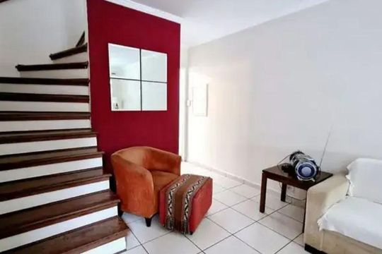 Sala de casa à venda com 2 quartos, 250m² em Itaim Bibi, São Paulo