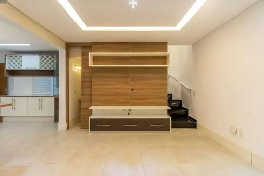 Sala de casa à venda com 2 quartos, 200m² em Cidade Patriarca, São Paulo