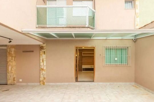 Garagem de casa à venda com 2 quartos, 200m² em Cidade Patriarca, São Paulo