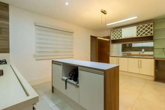 Cozinha de casa à venda com 2 quartos, 200m² em Cidade Patriarca, São Paulo