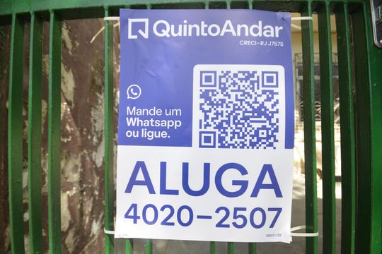 Placa Instalada de casa para alugar com 2 quartos, 80m² em Osvaldo Cruz, Rio de Janeiro