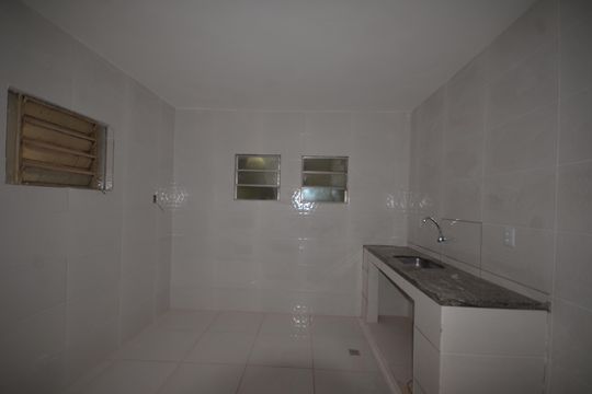Cozinha de casa para alugar com 2 quartos, 80m² em Osvaldo Cruz, Rio de Janeiro