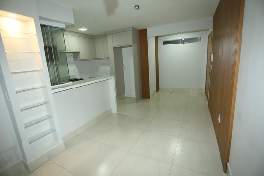 Sala de apartamento à venda com 1 quarto, 47m² em Qnm 10, Brasília