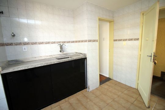 Cozinha de apartamento à venda com 3 quartos, 100m² em Penha Circular, Rio de Janeiro