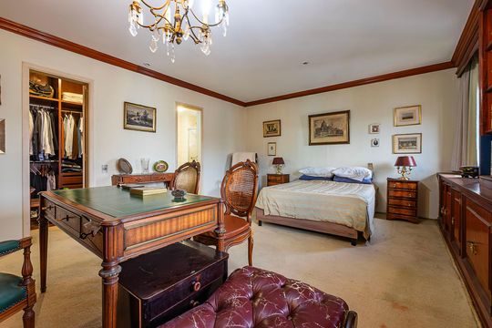 Suíte de apartamento à venda com 2 quartos, 176m² em Cerqueira César, São Paulo
