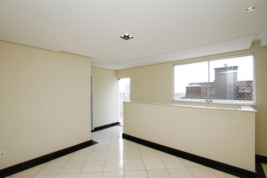Cobertura de apartamento para alugar com 3 quartos, 120m² em Buritis, Belo Horizonte