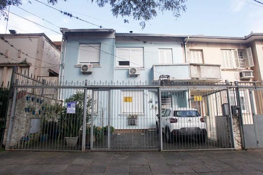 Fachada de apartamento à venda com 4 quartos, 105m² em São João, Porto Alegre
