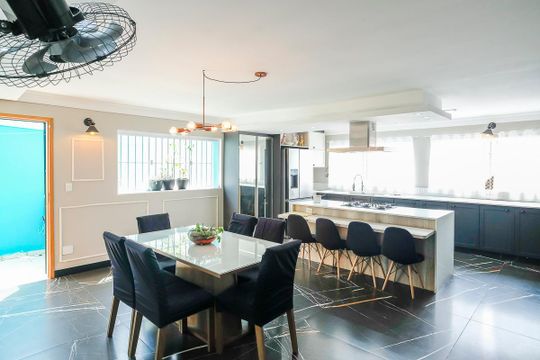 Cozinha de casa à venda com 3 quartos, 442m² em Oswaldo Cruz, São Caetano do Sul