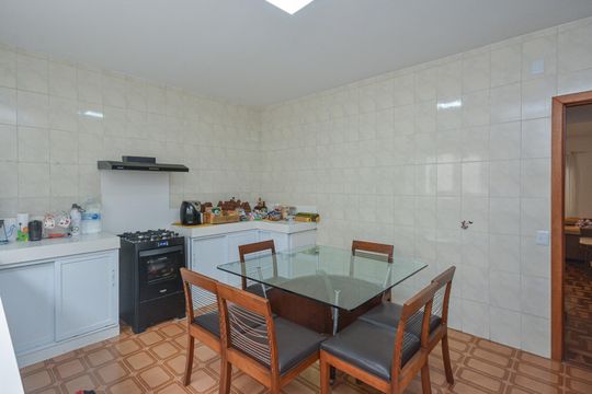 Cozinha de casa para alugar com 3 quartos, 120m² em Vila Marari, São Paulo