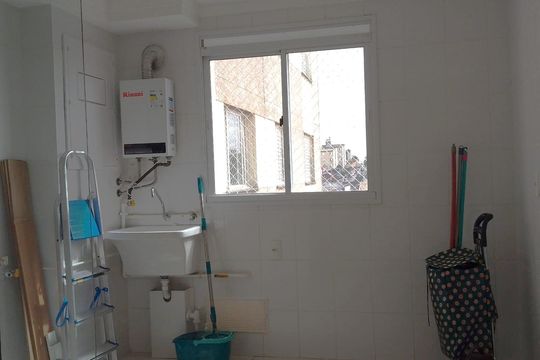 Área de Serviço de apartamento para alugar com 2 quartos, 53m² em Santa Terezinha, São Bernardo do Campo