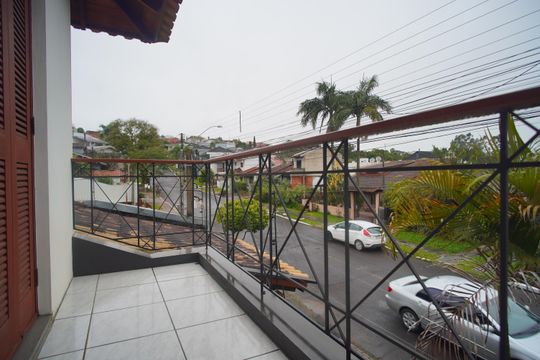 Varanda de casa à venda com 3 quartos, 150m² em Canudos, Novo Hamburgo