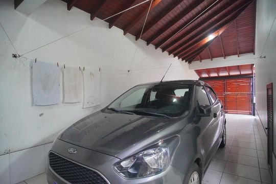 Garagem de casa à venda com 3 quartos, 150m² em Canudos, Novo Hamburgo