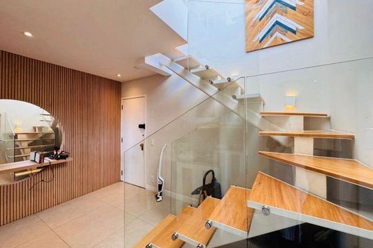 Sala de apartamento à venda com 2 quartos, 130m² em Barra da Tijuca, Rio de Janeiro