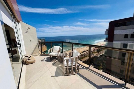 Apartamento à venda com 2 quartos, 130m² em Barra da Tijuca, Rio de Janeiro