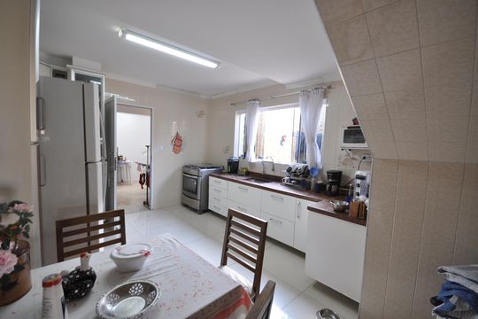 Cozinha de casa à venda com 3 quartos, 135m² em Parque Vitoria, São Paulo