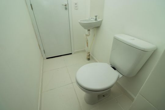 Banheiro Social de apartamento à venda com 1 quarto, 60m² em Vila Santa Clara, São Paulo