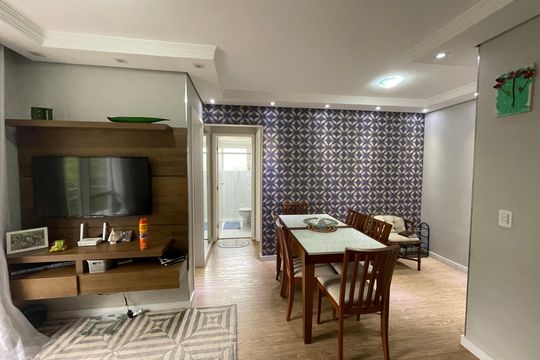 Sala de apartamento para alugar com 2 quartos, 47m² em Quinta dos Angicos, Cotia
