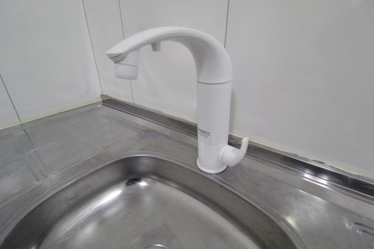 Cozinha de kitnet/studio para alugar com 1 quarto, 20m² em Martins, Uberlândia
