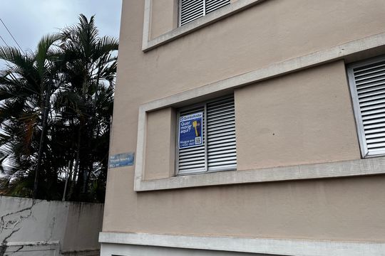 Placa de apartamento para alugar com 2 quartos, 70m² em Jardim São Paulo, São Paulo