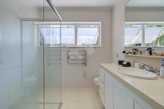 Casa à venda com 3 quartos, 328m² em Socorro, São Paulo