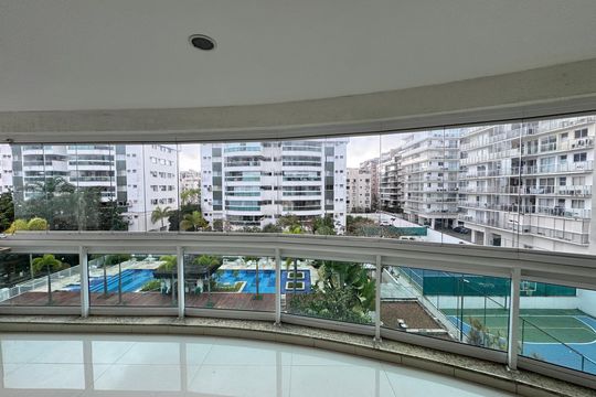 Varanda de apartamento para alugar com 3 quartos, 143m² em Recreio dos Bandeirantes, Rio de Janeiro