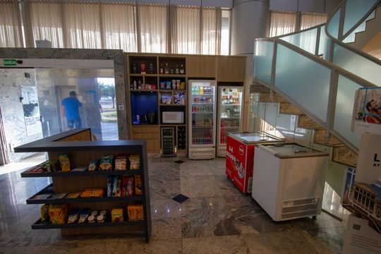 Área comum de kitnet/studio para alugar com 1 quarto, 34m² em Setor Hoteleiro, Brasília