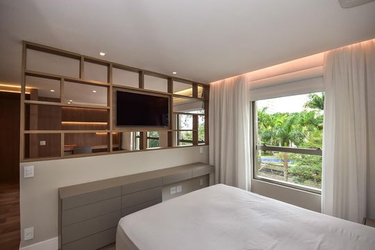 Suíte de apartamento para alugar com 1 quarto, 70m² em Panamby, São Paulo