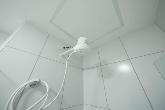 Banheiro de apartamento para alugar com 2 quartos, 38m² em Vila Pierina, São Paulo