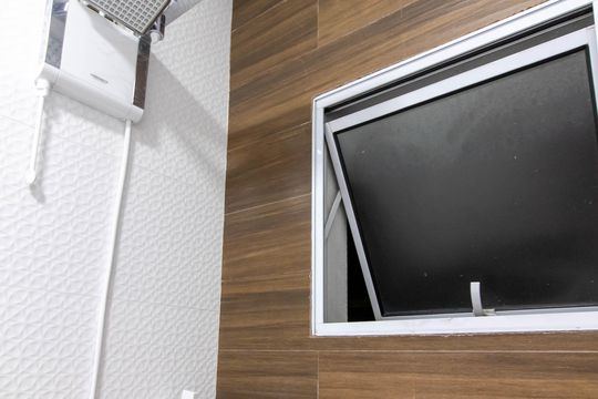 Banheiro de casa para alugar com 2 quartos, 100m² em Vila Augusta, Guarulhos