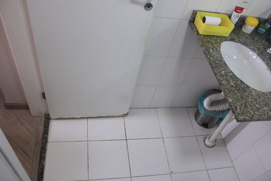 Banheiro da Suíte de apartamento à venda com 3 quartos, 75m² em Vila Augusta, Guarulhos