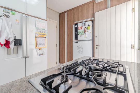 Cozinha de casa à venda com 3 quartos, 350m² em Jardim Paulistano, São Paulo
