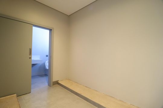 Closet da Suíte 3 de casa de condomínio para alugar com 3 quartos, 212m² em Laranjeiras, Uberlândia