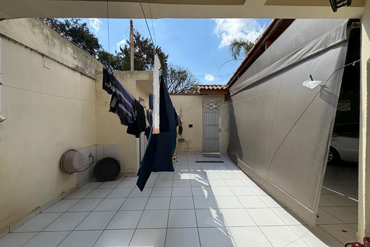 Área comum de casa à venda com 3 quartos, 147m² em Vila Lucinda, Santo André