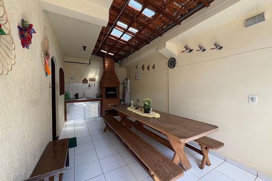 Área comum de casa à venda com 3 quartos, 147m² em Vila Lucinda, Santo André