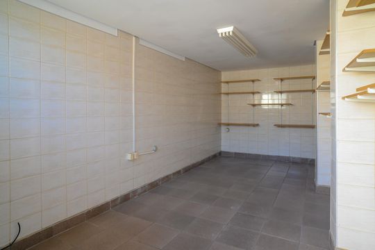 Depósito 1 de casa à venda com 3 quartos, 195m² em Aclimação, São Paulo