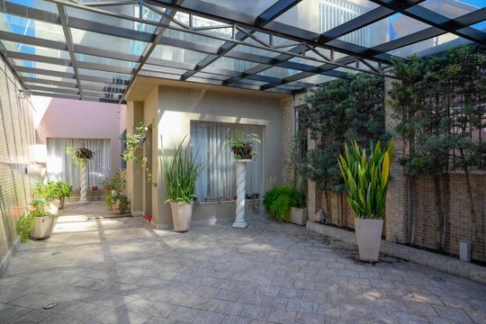 Garagem de casa à venda com 3 quartos, 195m² em Aclimação, São Paulo