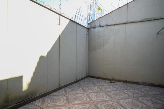Quintal de casa à venda com 3 quartos, 195m² em Aclimação, São Paulo