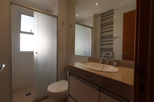 Banheiro da Suíte 1 de apartamento para alugar com 3 quartos, 126m² em Nova Aliança, Ribeirão Preto