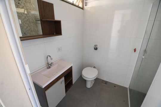 Banheiro de kitnet/studio à venda com 1 quarto, 40m² em Centro, Campinas