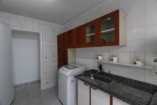 Cozinha de casa para alugar com 1 quarto, 70m² em Jardim Cotching, São Paulo