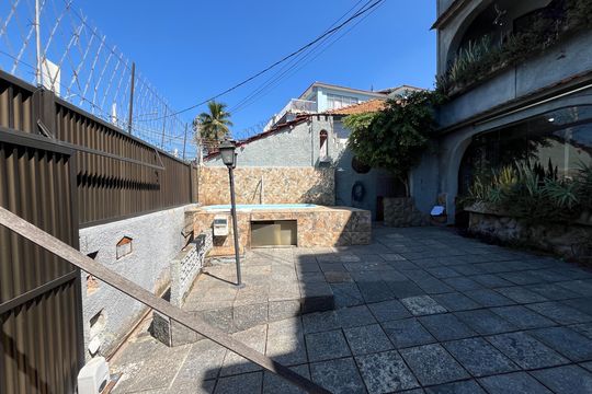 Quintal de casa à venda com 4 quartos, 600m² em Cocotá, Rio de Janeiro