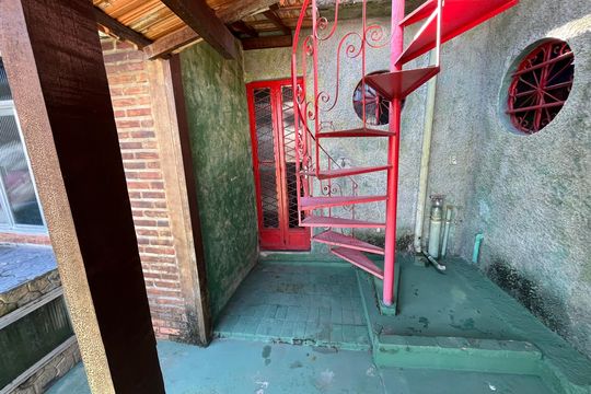 Terraço de casa à venda com 4 quartos, 600m² em Cocotá, Rio de Janeiro
