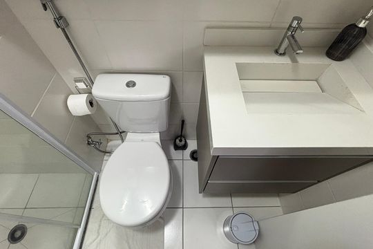 Banheiro da Suíte de apartamento à venda com 3 quartos, 84m² em Parque Sao Vicente, Santo André